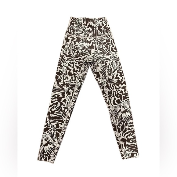 aerie Pants - Offline By Aerie Pants Brown Cream Animal Print Leggings 7/8 Stretch Size XS